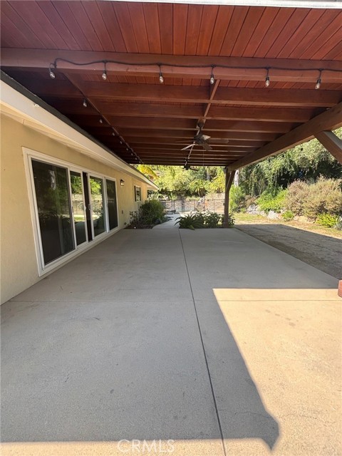 330 Toyon Road, Sierra Madre CA: https://media.crmls.org/medias/1241d407-4f99-4e83-82b6-169186bae205.jpg