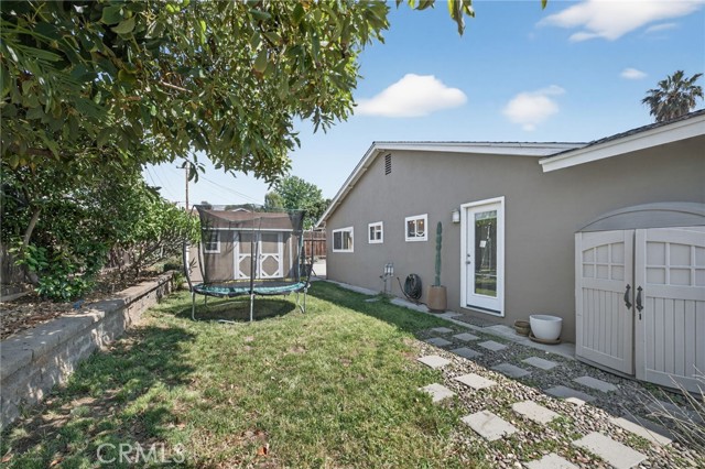 1463 Clock Ave, Redlands CA: https://media.crmls.org/medias/1241dfa2-7b2d-4f53-a65c-0137df086f8e.jpg