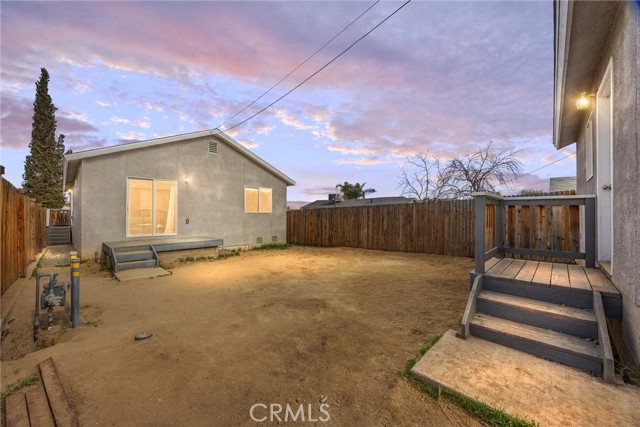 Detail Gallery Image 20 of 26 For 313 Woodrow St, Taft,  CA 93268 - 3 Beds | 2 Baths