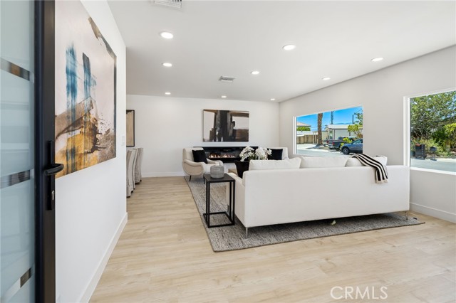 Detail Gallery Image 6 of 51 For 33240 Westchester Dr, Thousand Palms,  CA 92276 - 3 Beds | 2 Baths