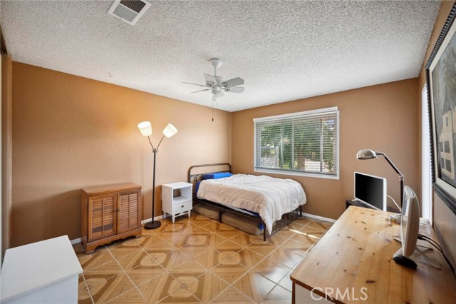 41125 179th E Street, Lancaster CA: https://media.crmls.org/medias/1243765e-28ae-4b86-adb3-d3291c19cffd.jpg