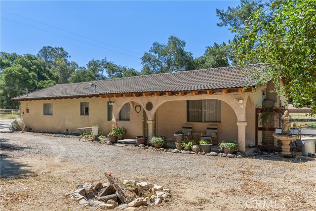 1529 Pomeroy Road, Arroyo Grande CA: https://media.crmls.org/medias/124376c1-5dc7-478b-b3ab-110cf2047f23.jpg