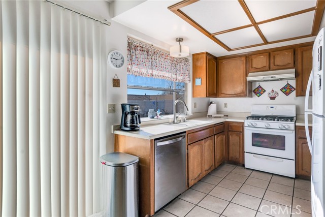 6195 Mandy Lane, San Bernardino, CA, 92407 6195 Mandy Lane, San Bernardino, CA, 92407