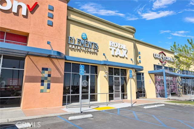 12044 Dunia Road, Victorville CA: https://media.crmls.org/medias/124600b4-bc4f-44bb-b28b-b6a147b1e4db.jpg