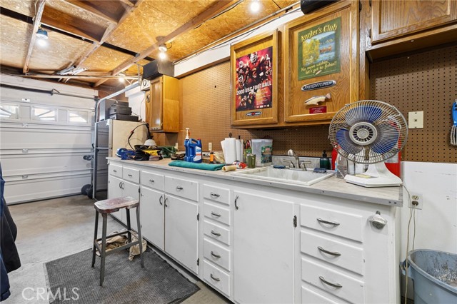 1251 Shakespeare Drive, Riverside CA: https://media.crmls.org/medias/12461c46-6951-4e26-8aac-11e2ce16c3c4.jpg