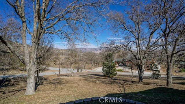 Detail Gallery Image 20 of 20 For 29450 Stallion Springs Dr, Tehachapi,  CA 93561 - 3 Beds | 2/1 Baths