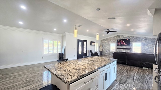 Detail Gallery Image 7 of 32 For 14230 Avenida Munoz, Riverside,  CA 92508 - 3 Beds | 2 Baths