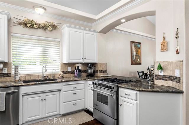 Detail Gallery Image 17 of 51 For 17 Pleasant Oak Ln, Oroville,  CA 95966 - 3 Beds | 2 Baths