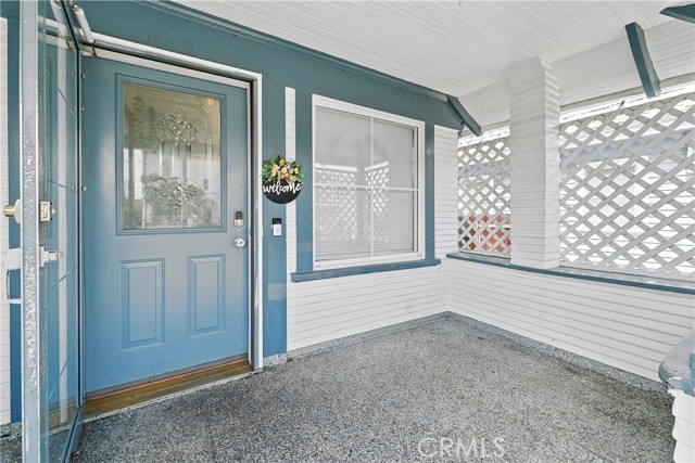 1665 Arlington Avenue, Los Angeles CA: https://media.crmls.org/medias/12479c46-e0ea-410c-910d-5bf1120dd484.jpg