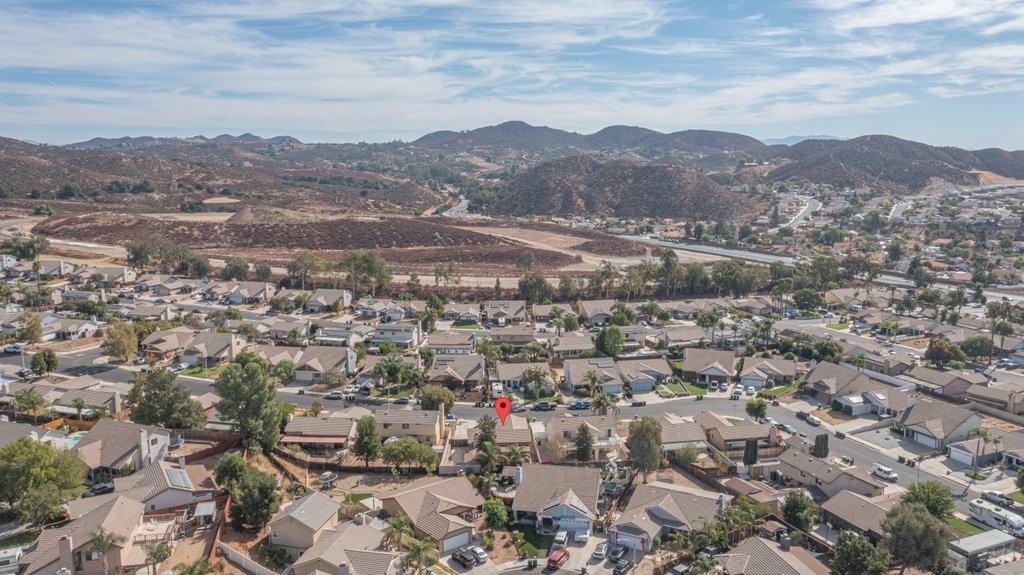 Detail Gallery Image 32 of 33 For 33819 Breckenridge Trl, Wildomar,  CA 92595 - 3 Beds | 2 Baths