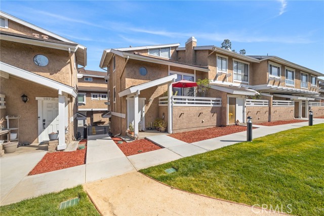 Detail Gallery Image 31 of 51 For 957 W Imperial #30,  La Habra,  CA 90631 - 1 Beds | 1/1 Baths