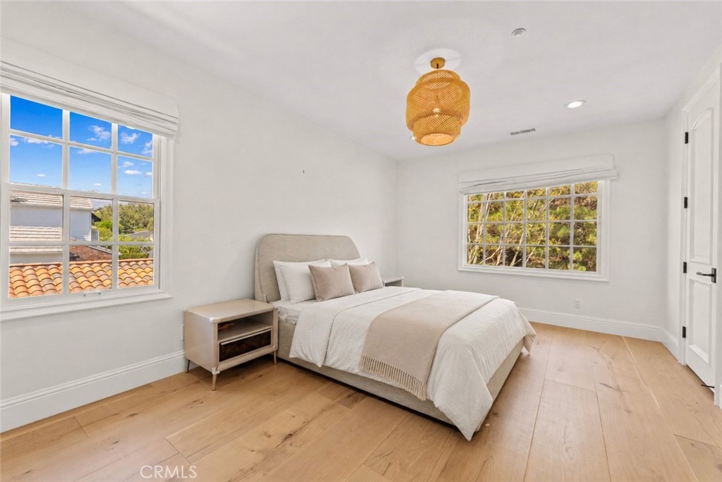 MLS #OC26102051 image #26