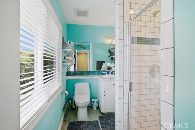 Detail Gallery Image 45 of 53 For 2033 Holiday, Newport Beach,  CA 92660 - 5 Beds | 7/1 Baths