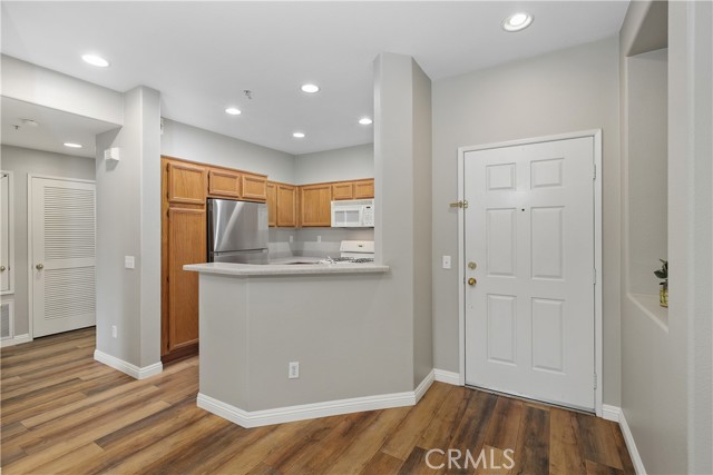 Detail Gallery Image 10 of 42 For 26364 Arboretum #3303,  Murrieta,  CA 92563 - 1 Beds | 1 Baths