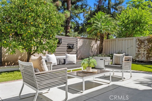 29 Straw Flower, Irvine CA: https://media.crmls.org/medias/124af60d-05b2-411b-8f49-a01f94088238.jpg