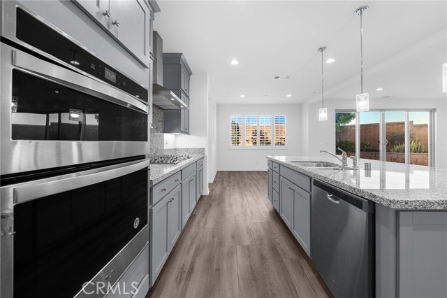 Detail Gallery Image 24 of 73 For 12906 Shorthorn, Corona,  CA 92880 - 6 Beds | 5 Baths