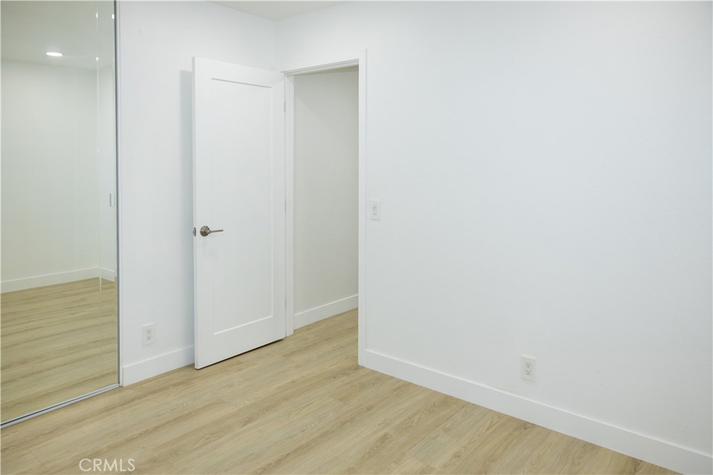 MLS #IV25233144 image #14