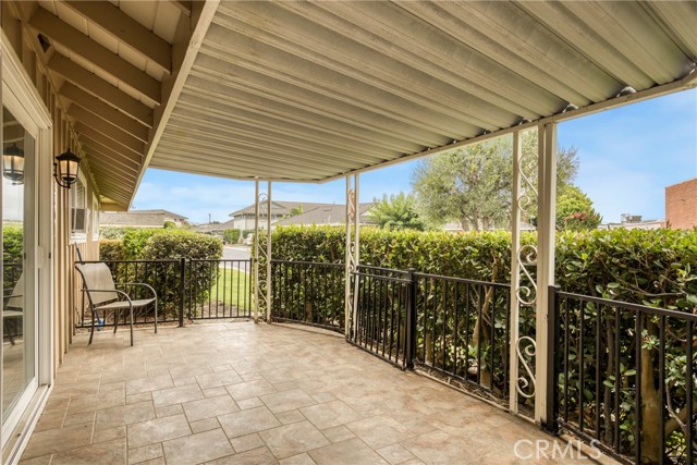 Detail Gallery Image 8 of 30 For 22641 Nadine Cir #206,  Torrance,  CA 90505 - 2 Beds | 2 Baths