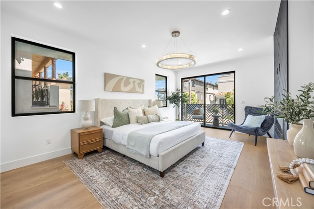 924 17th St, Hermosa Beach CA: https://media.crmls.org/medias/124cea88-5bfc-4250-8fe0-5c6f3ab92601.jpg