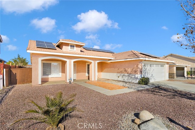 Detail Gallery Image 2 of 38 For 10958 Sherman Way, Adelanto,  CA 92301 - 4 Beds | 2 Baths