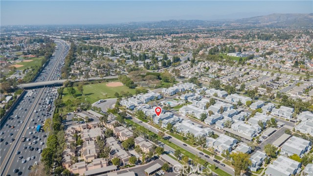 Detail Gallery Image 5 of 31 For 83 Huntington #278,  Irvine,  CA 92620 - 2 Beds | 2 Baths