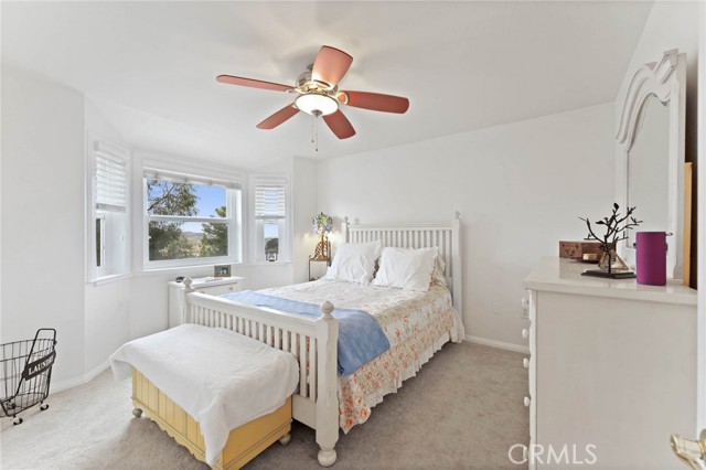 2nd bedroom with bay window