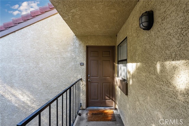 Detail Gallery Image 2 of 19 For 1142 W Blaine St #202,  Riverside,  CA 92507 - 1 Beds | 1 Baths