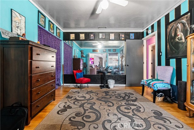 Detail Gallery Image 10 of 35 For 15343 Carfax Ave, Bellflower,  CA 90706 - 3 Beds | 2 Baths