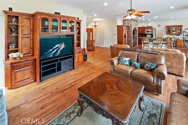 Image 26 of 75 For 27581 Meadow Bay Drive