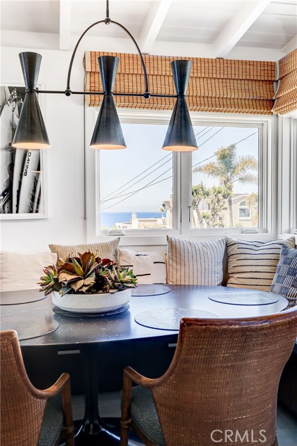 316 5th Street, Manhattan Beach CA: https://media.crmls.org/medias/124f721b-e8cf-492b-9939-2fcde172f47f.jpg