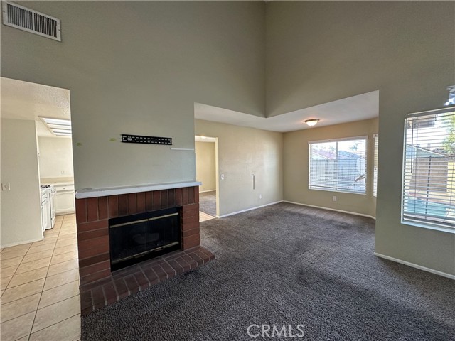 Detail Gallery Image 9 of 51 For 1155 W Victoria St, Rialto,  CA 92376 - 3 Beds | 2/1 Baths