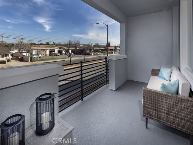 Detail Gallery Image 5 of 17 For 1543 Stratus Dr, Pomona,  CA 91768 - 3 Beds | 3 Baths