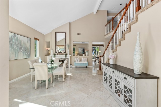 Detail Gallery Image 8 of 38 For 5555 Mulberry Way, Yorba Linda,  CA 92887 - 4 Beds | 3 Baths