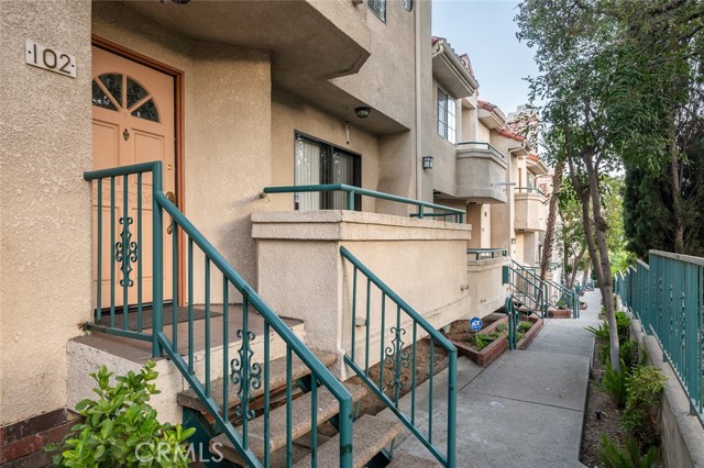 2930 Montrose Avenue, La Crescenta CA: https://media.crmls.org/medias/125452b7-8047-49f0-b93b-c5bcfd630818.jpg