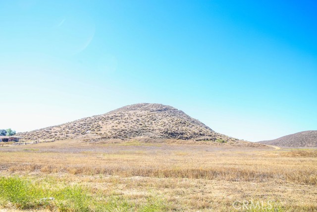 34854 Lyn Avenue, Hemet CA: https://media.crmls.org/medias/12545c88-a613-4bb5-b7d9-0b3d84c2031a.jpg