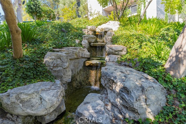 The Estates gardens have many water effects surrounding the beautiful walk paths.