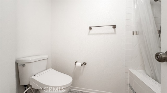 Detail Gallery Image 29 of 59 For 2563 Plaza Del Amo #204,  Torrance,  CA 90503 - 2 Beds | 2 Baths