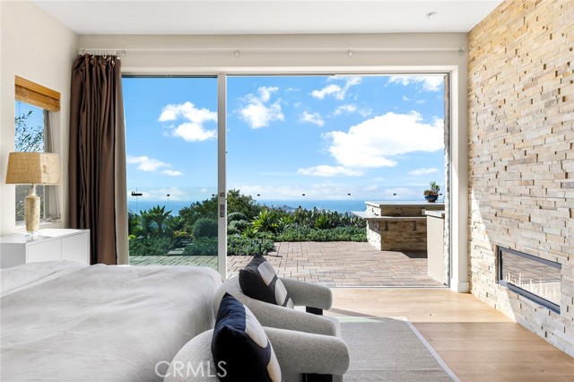 3355 Alta Laguna Boulevard, Laguna Beach CA: https://media.crmls.org/medias/1254aacc-4a4f-4e93-a599-c08f90dfc37c.jpg