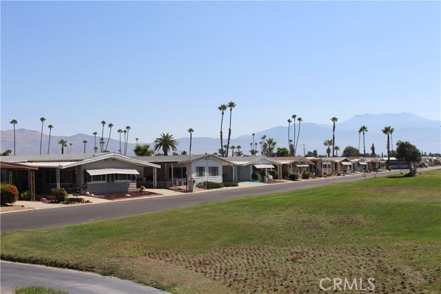 601 N Kirby Street, Hemet CA: https://media.crmls.org/medias/1254b1ed-6e84-4f4e-9fa3-3adaf080c1eb.jpg