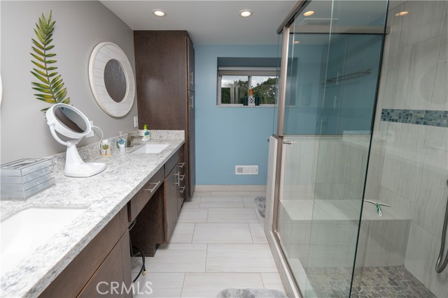 2802 Fisk Lane, Redondo Beach, California 90278, 4 Bedrooms Bedrooms, ,2 BathroomsBathrooms,Residential,Sold,Fisk,SB22073737