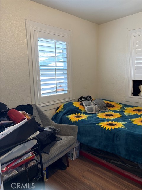 Detail Gallery Image 4 of 4 For 1272 W 8th St, San Bernardino,  CA 92411 - 3 Beds | 2 Baths