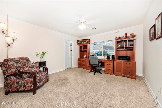 40505 90th W Street, Palmdale CA: https://media.crmls.org/medias/125680c5-e9b3-42d1-86ec-f1bcd00085a4.jpg