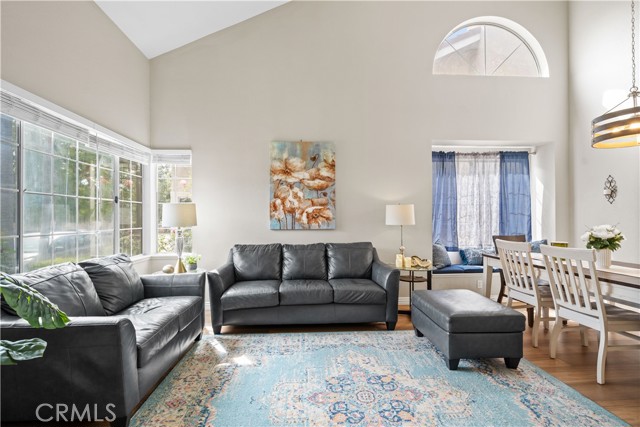 Detail Gallery Image 5 of 56 For 7518 Hardy, Rancho Cucamonga,  CA 91730 - 3 Beds | 2/1 Baths