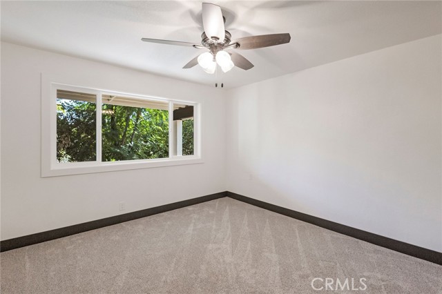 112 Acacia Avenue, Oroville CA: https://media.crmls.org/medias/12578ac4-044d-4c81-8bda-a7cd80e58489.jpg