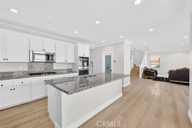 Detail Gallery Image 13 of 55 For 24452 Paxton, Lake Elsinore,  CA 92532 - 4 Beds | 3 Baths