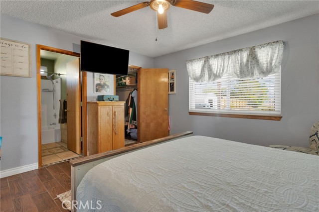 Detail Gallery Image 22 of 37 For 21909 Cherokee Ave, Apple Valley,  CA 92307 - 3 Beds | 2 Baths