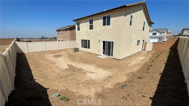 Detail Gallery Image 17 of 18 For 2417 Ellendale Dr, Riverside,  CA 92507 - 4 Beds | 2/1 Baths