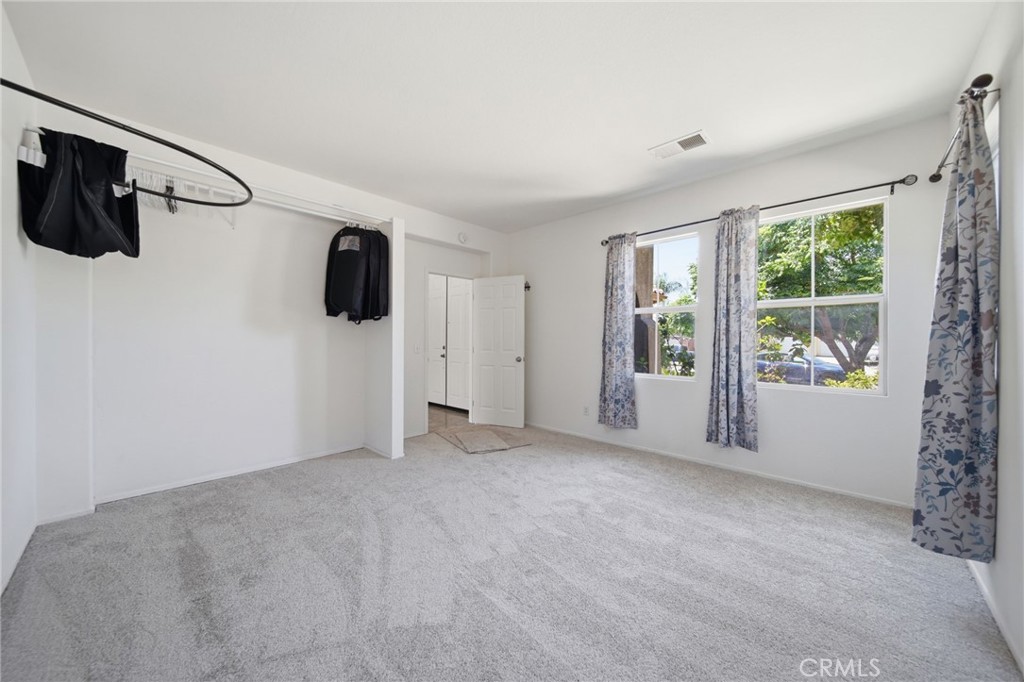 https://media.crmls.org/medias/1258b306-b461-4ae7-8030-42cc269a1213.jpg?preset=X-Large