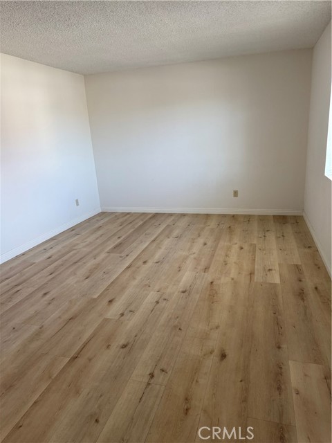 Front Image Thumbnail for CRPW26089738