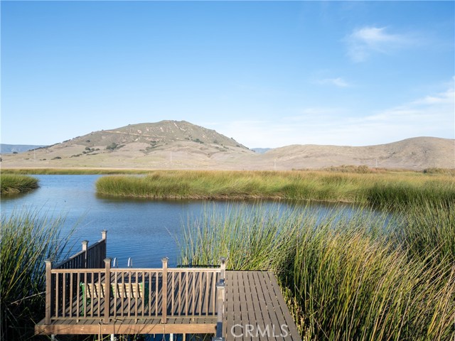 Detail Gallery Image 3 of 30 For 1044 Vista De Los Collados, San Luis Obispo,  CA 93405 - 4 Beds | 2 Baths